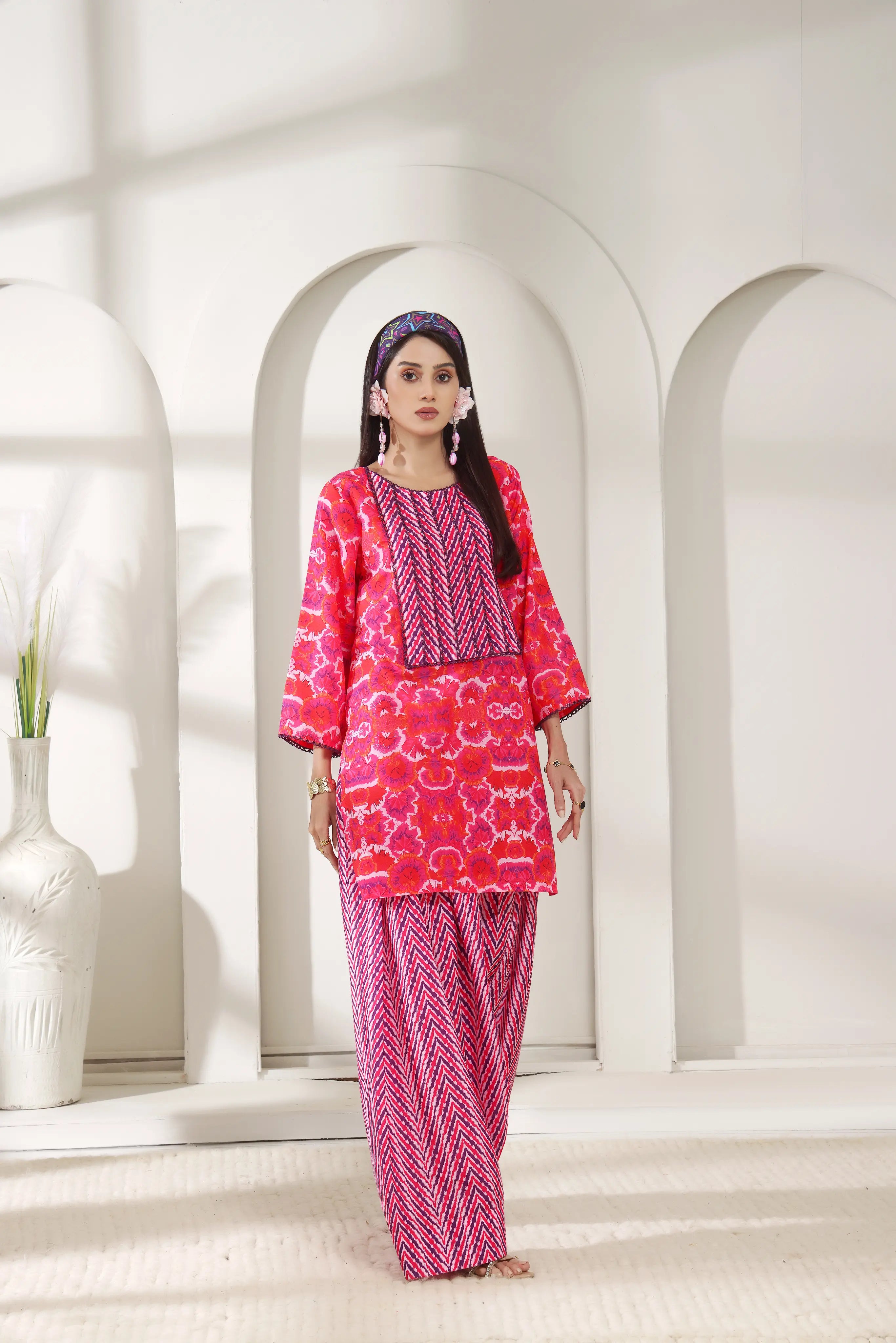 Marjan - Farshi Shalwar Suit