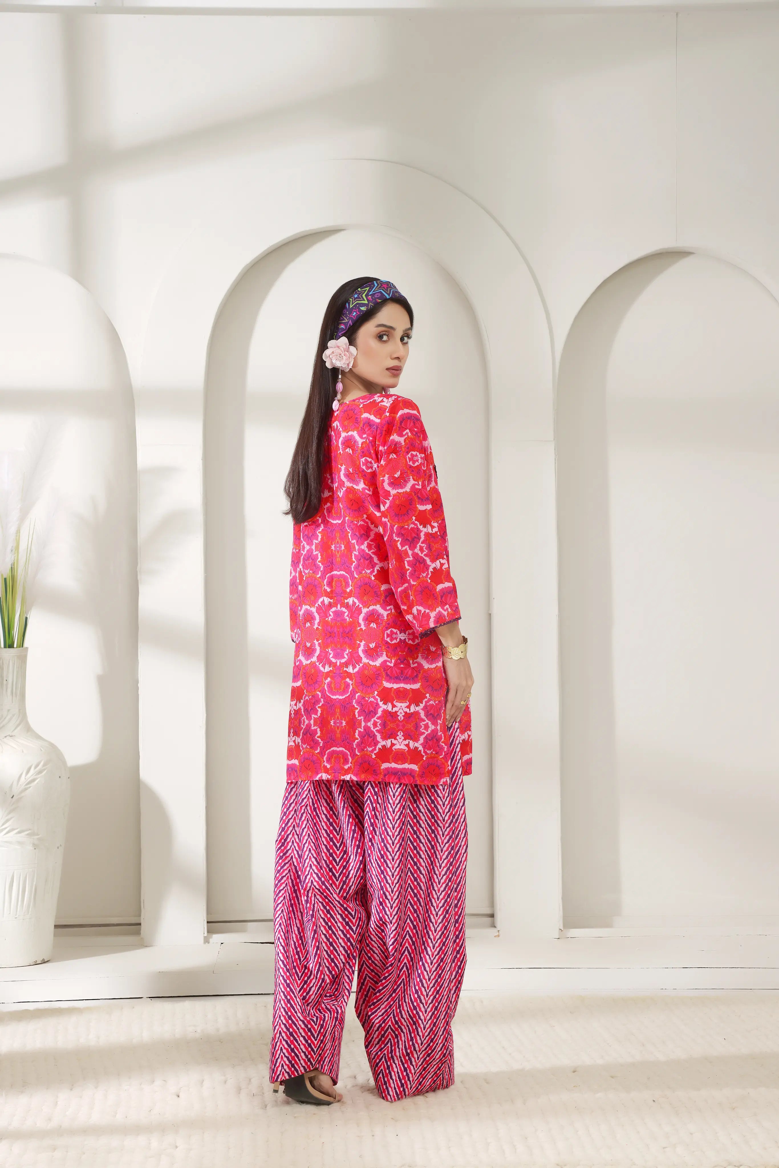 Marjan - Farshi Shalwar Suit