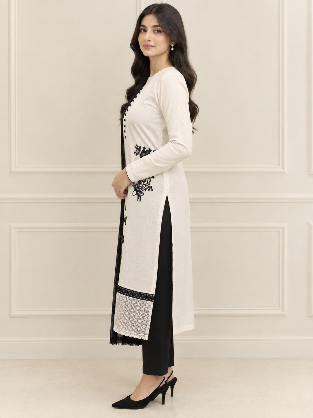 Eclipse embroidered ivory kurta detail - designer 3 piece stitched suit by Madiha Gohar (view 4)