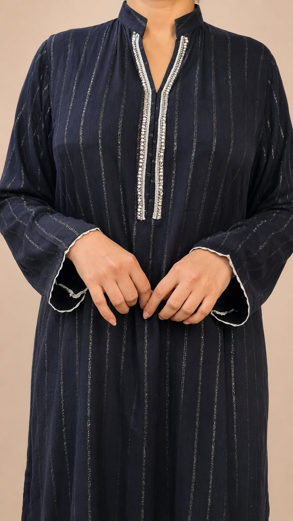 Black Swan – Long Black Shirt