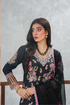 Floral Tapestry - 3pc Embriodered