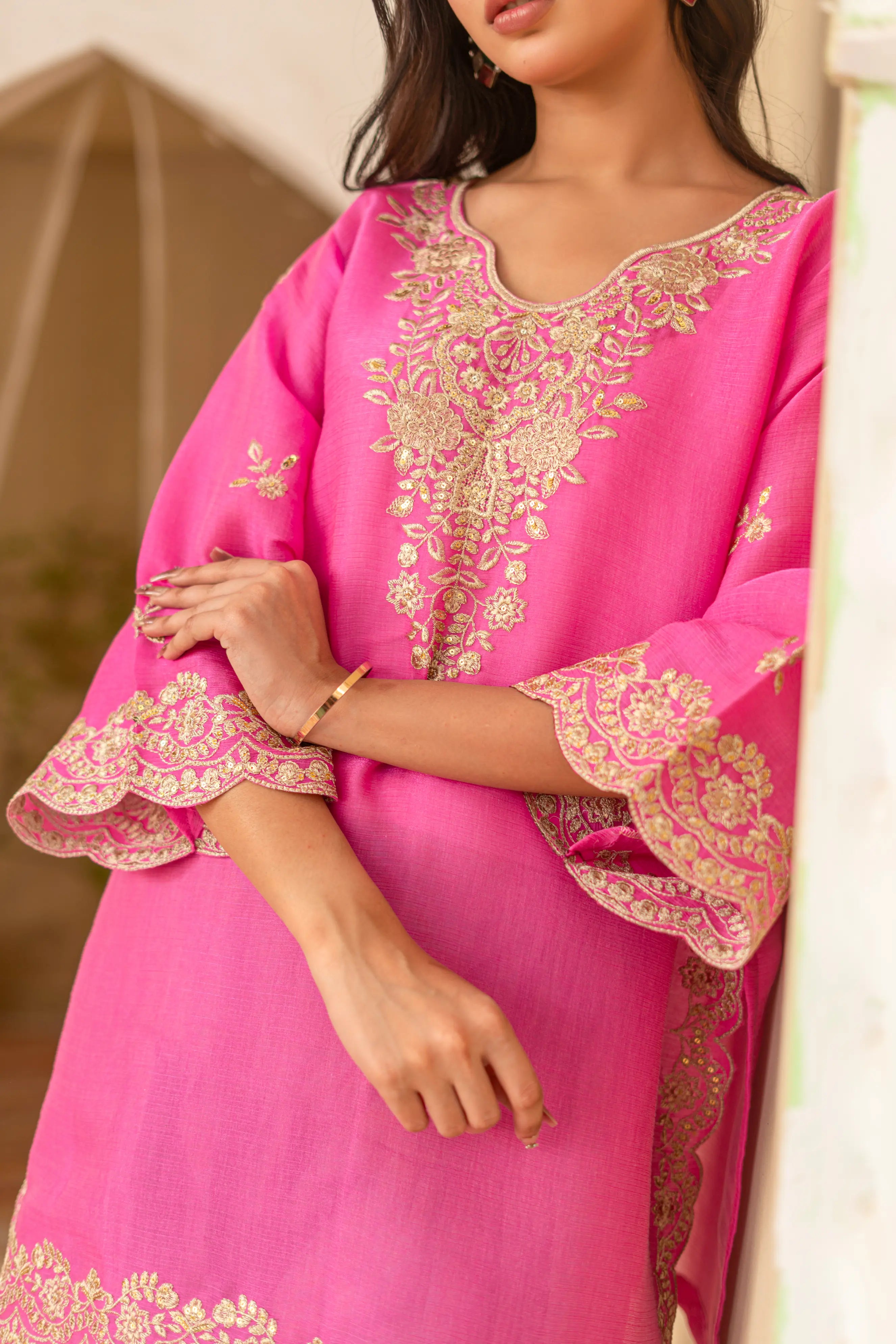 GULRANG - Farshi Shalwar Suit