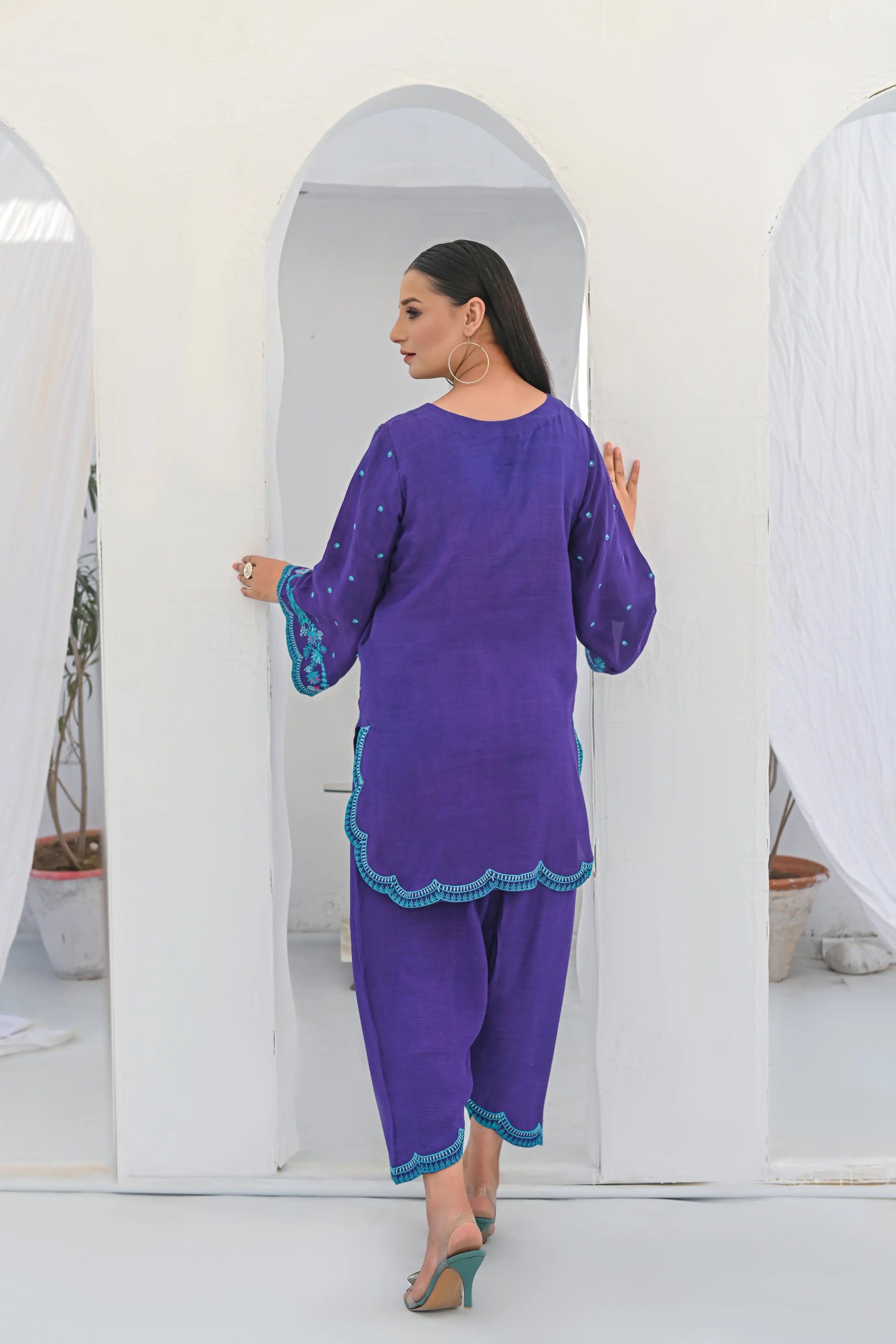 Royal Azure - 2pc Embriodered