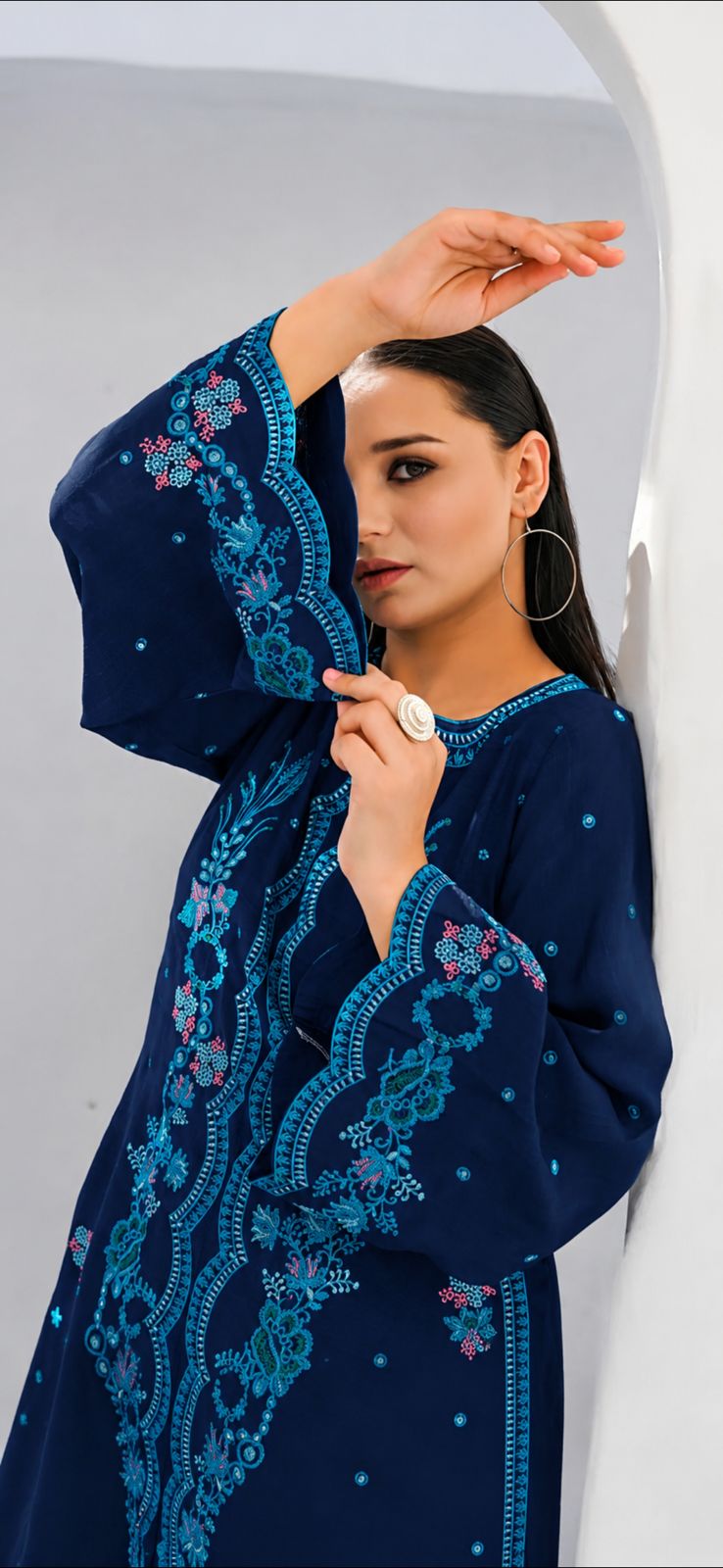 Royal Azure - 2pc Embriodered
