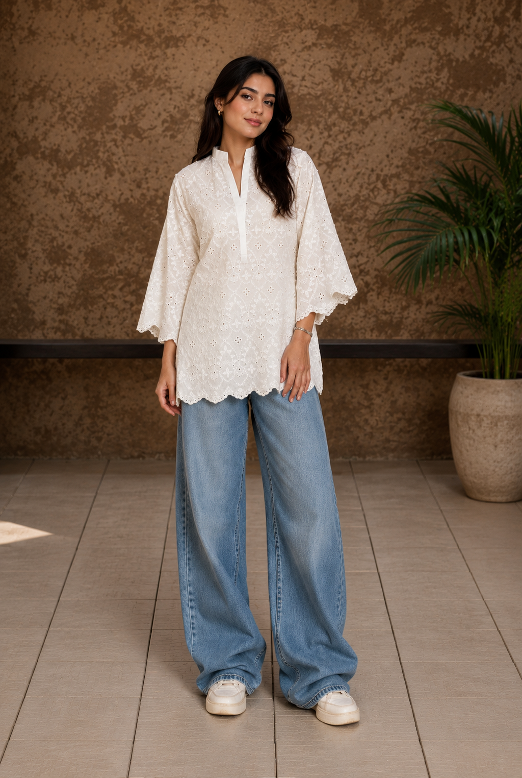 IVORY SCHIFFLI COORD SET