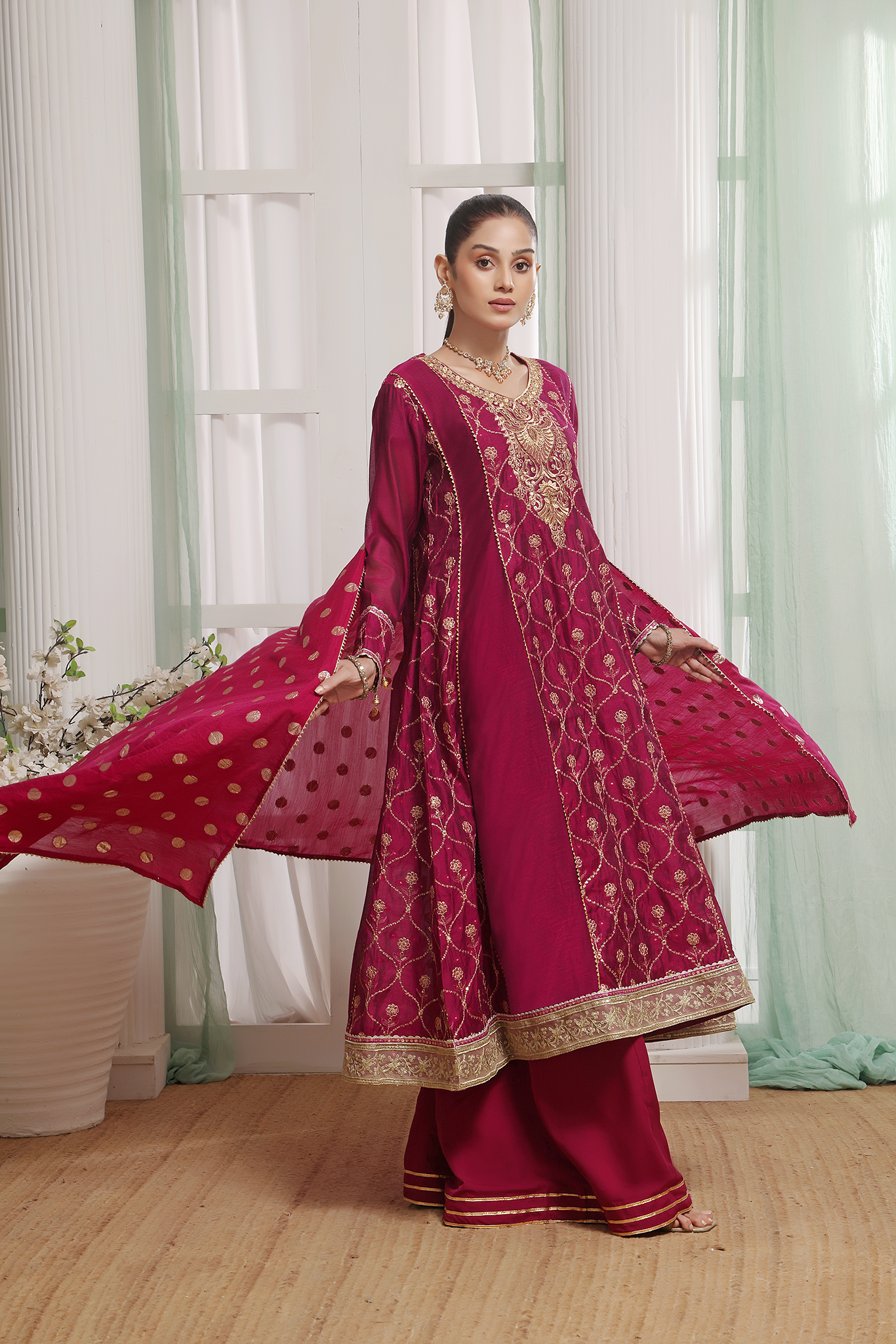 Gul e Gulnaar – 3pc Embroidered Formal