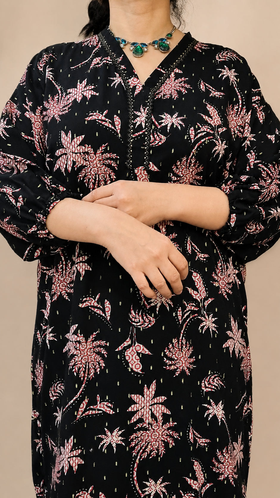 Ruby Eclipse – Long Kaftan Style